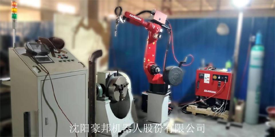 管與法蘭焊接機器人照片