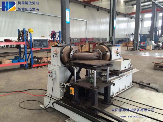 彎管組對(duì)專機(jī)照片